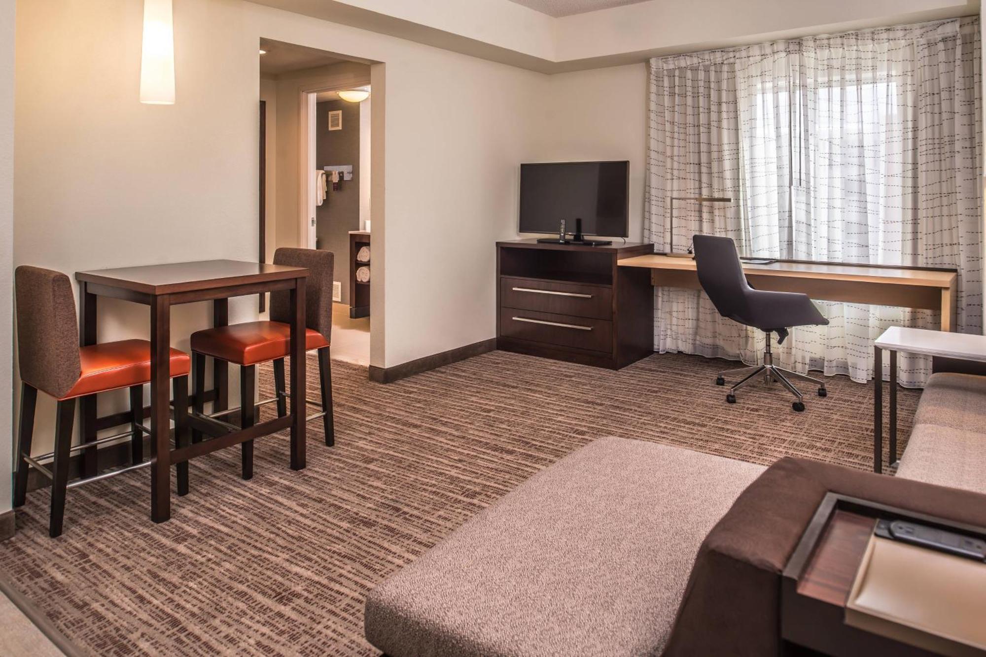 Residence Inn By Marriott St. Louis Westport Maryland Heights Exterior photo